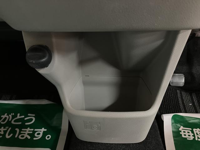 キャストスタイルＸリミテッドＳＡIII／スタッドレスタイヤ装備／１年間走行距離無制限保証／走行４．７万キロ／ＵＳＢチューナー／ＥＴＣ／前席シートヒーター／バックカメラ／スマートキー／スタッドレスタイヤ／ＬＥＤヘッドライト／１５インチアルミホイール／（大阪府）の中古車