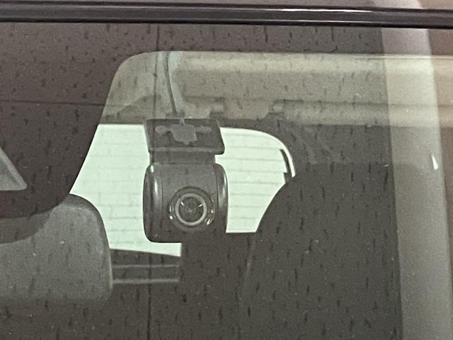 ロッキーＧ／１年保証／大画面ナビ／パノラマ／ドラレコ／ＥＴＣ／ＬＥＤ１年間走行距離無制限保証／衝突軽減ブレーキ／大画面ナビ／パノラマモニター／ナビ連動ドラレコ／ＥＴＣ／スマートキー／シートヒーター／クルーズコントロール／ＬＥＤヘッドライト・フォグ／１７インチアルミ／（大阪府）の中古車