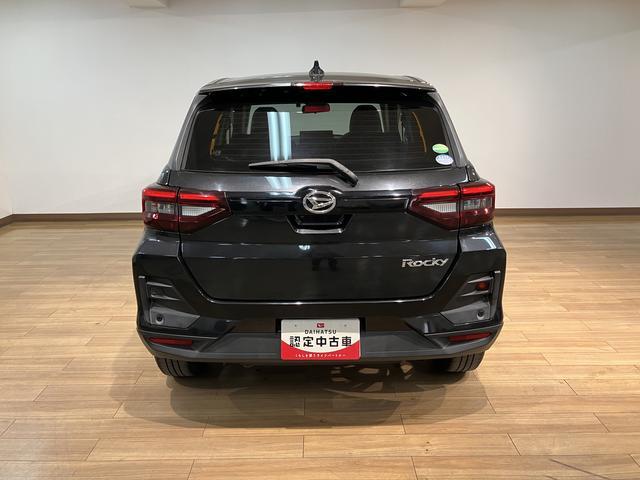 ロッキーＧ／１年保証／大画面ナビ／パノラマ／ドラレコ／ＥＴＣ／ＬＥＤ１年間走行距離無制限保証／衝突軽減ブレーキ／大画面ナビ／パノラマモニター／ナビ連動ドラレコ／ＥＴＣ／スマートキー／シートヒーター／クルーズコントロール／ＬＥＤヘッドライト・フォグ／１７インチアルミ／（大阪府）の中古車