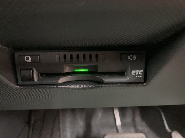 ロッキープレミアムＧ　ＨＥＶ／大画面ナビ／ドラレコ／パノラマ／ＬＥＤ１年間走行距離無制限保証／修復歴軽度／ハイブリッド／衝突軽減ブレーキ／大画面ナビ／ナビ連動ドラレコ／パノラマモニター／クルーズコントロール／シートヒーター／スマートキー／Ｂｌｕｅｔｏｏｔｈ／フルセグ／（大阪府）の中古車