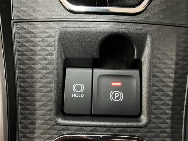 ロッキープレミアムＧ　ＨＥＶ／大画面ナビ／ドラレコ／パノラマ／ＬＥＤ１年間走行距離無制限保証／修復歴軽度／ハイブリッド／衝突軽減ブレーキ／大画面ナビ／ナビ連動ドラレコ／パノラマモニター／クルーズコントロール／シートヒーター／スマートキー／Ｂｌｕｅｔｏｏｔｈ／フルセグ／（大阪府）の中古車