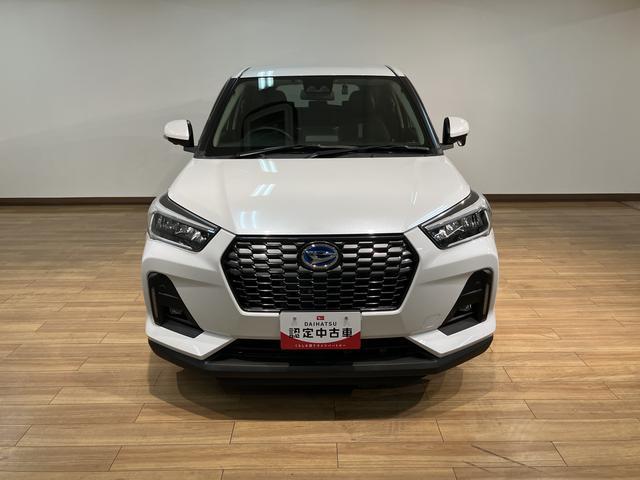 ロッキープレミアムＧ　ＨＥＶ／大画面ナビ／ドラレコ／パノラマ／ＬＥＤ１年間走行距離無制限保証／修復歴軽度／ハイブリッド／衝突軽減ブレーキ／大画面ナビ／ナビ連動ドラレコ／パノラマモニター／クルーズコントロール／シートヒーター／スマートキー／Ｂｌｕｅｔｏｏｔｈ／フルセグ／（大阪府）の中古車