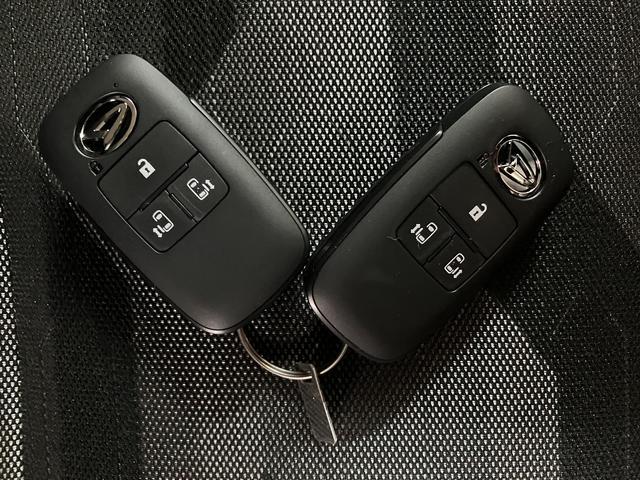 タントファンクロスターボリミテッド　ナビ／Ｂカメラ／ＥＴＣ／ＡＣＣターボ　スマートアシスト　バックカメラ　両側リヤパワースライドドア　プッシュボタンエンジンスタート　シートヒーター　ＬＥＤヘッドライト　アルミホイール　オートエアコン　オートライト　ＡＢＳ（大阪府）の中古車