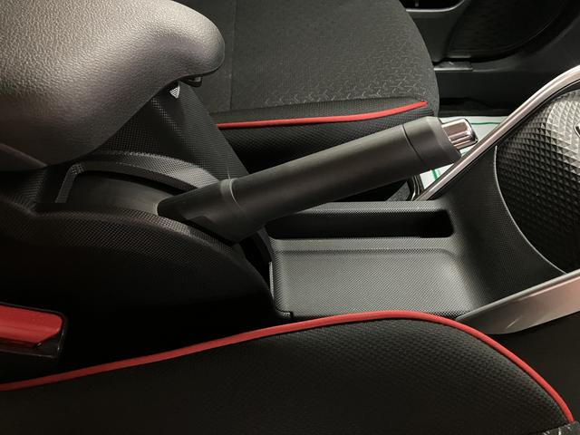 ロッキーＧ／９インチナビ／パノラマ／クルコン／前後ドラレコ／ＥＴＣ／走行４．６万キロ／９インチナビ／ＢＬＵＥＴＯＯＴＨ／ＵＳＢ／パノラマカメラ／バックカメラ／前後ドラレコ／クルーズコントロール／前席シートヒーター／スマートキー／オートライト／リヤフォグ／（大阪府）の中古車