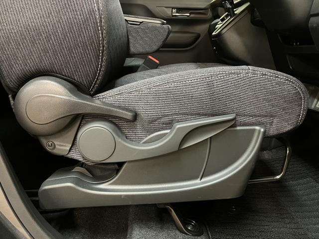 ムーヴＲＳ　Ｒ７年式／ターボ／Ｂカメラ対応／両側電動スライドドアスマートアシスト　ＬＥＤヘッドライト／フォグ　バックカメラ対応　オートエアコン　両側電動スライドドア　キーフリー　コーナーセンサー　盗難防止セキュリティアラーム　１５インチアルミホイール（大阪府）の中古車