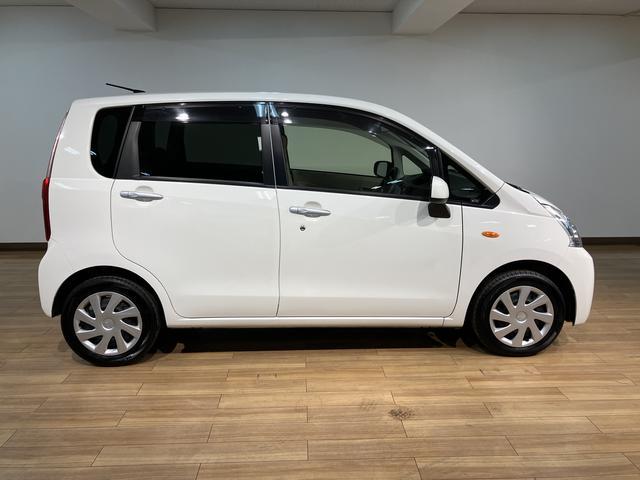 ムーヴＬ　ＣＤ／ＡＵＸ／キーレス／３．４万ｋｍ／オートエアコンハロゲンヘッドライト　純正ＡＵＸ入力端子付きＣＤチューナー　オートエアコン　キーレス　盗難防止セキュリティアラーム　電動格納ミラー　パワーウィンドウ（大阪府）の中古車