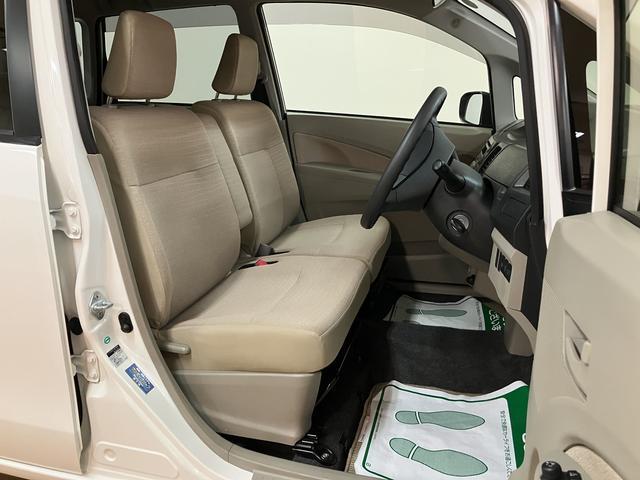 ムーヴＬ　ＣＤ／ＡＵＸ／キーレス／３．４万ｋｍ／オートエアコンハロゲンヘッドライト　純正ＡＵＸ入力端子付きＣＤチューナー　オートエアコン　キーレス　盗難防止セキュリティアラーム　電動格納ミラー　パワーウィンドウ（大阪府）の中古車