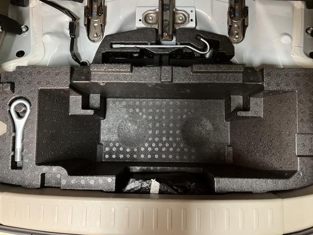 ムーヴＬ　ＣＤ／ＡＵＸ／キーレス／３．４万ｋｍ／オートエアコンハロゲンヘッドライト　純正ＡＵＸ入力端子付きＣＤチューナー　オートエアコン　キーレス　盗難防止セキュリティアラーム　電動格納ミラー　パワーウィンドウ（大阪府）の中古車