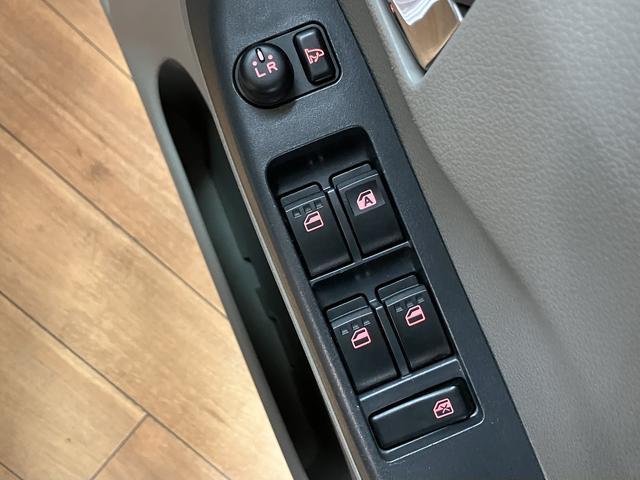 ミライースＸ　メモリアルエディション　ワンセグＳＤナビ／ＥＴＣハロゲンヘッドライト　ワンセグＳＤナビ　バックカメラ　マニュアルエアコン　キーレス　電動格納ミラー　盗難防止セキュリティアラーム（大阪府）の中古車