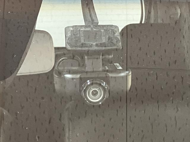 ムーヴカスタム　ＲＳ　ハイパーＳＡIII　ナビ・ＥＴＣ・ドラレコＨ３０年式・走行距離５．２万キロ・純正ハイエンドナビ・ＥＴＣ車載器・ドラレコ・バックカメラ・ＵＳＢ・Ｂｌｕｅｔｏｏｔｈ・キーフリー２個・助手席シートアンダートレイ・純正アルミホイール・ＬＥＤライト（大阪府）の中古車