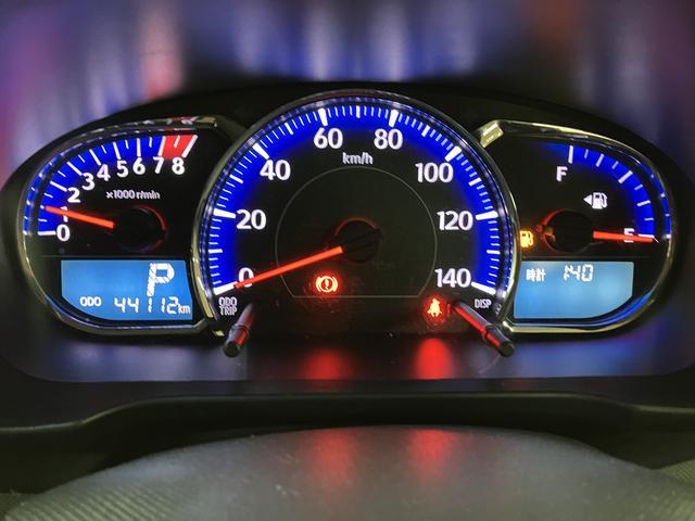 ムーヴカスタム　Ｘ　認定中古車　ワンオーナー禁煙車純正メモリーナビ（ワンセグ）・ＬＥＤヘッドライト／フォグランプ・プッシュスタート・オートエアコン・電動格納ドアミラー・・ベンチシート・運転席シートリフト機能・エコアイドル・１４インチアルミホイール（大阪府）の中古車