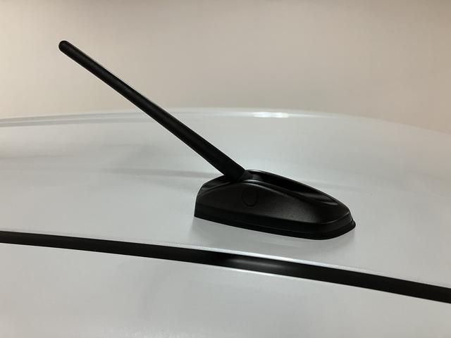 ミライースＸ　リミテッドＳＡIII／ＣＤチューナー／走行１．９万ｋｍ１年間走行距離無制限保証／走行１．９万ｋｍ／純正ＣＤチューナー／ＬＥＤヘッドライト・フォグランプ／オートライト／オートハイビーム／電動格納ドアミラー／コーナーセンサー／キーレスエントリー（大阪府）の中古車