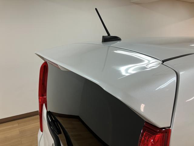 ムーヴＸリミテッドII　ＳＡIII　サポカーＳワイド適合Ｒ３年式・走行３．１万ｋｍ・純正メモリーナビ・バックカメラ・ナビ連動前後ドライブレコーダー・ＥＴＣ車載器・運転席シートヒーター・衝突回避軽減ブレーキ・誤発進抑制機能・プッシュスタート・車検整備付（大阪府）の中古車