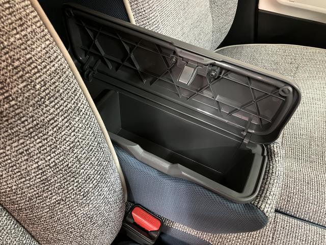 ムーヴキャンバスストライプスG 25年モデルナビ/バックカメラサポカーSワイド適合 NMZK−W75D純正ナビ バックカメラ対応 USB接続端子 電動パーキングブレーキ シートヒーター 両側オートスライドドア Pスタート ホッとカップホルダー キーフリー(大阪府)の中古車