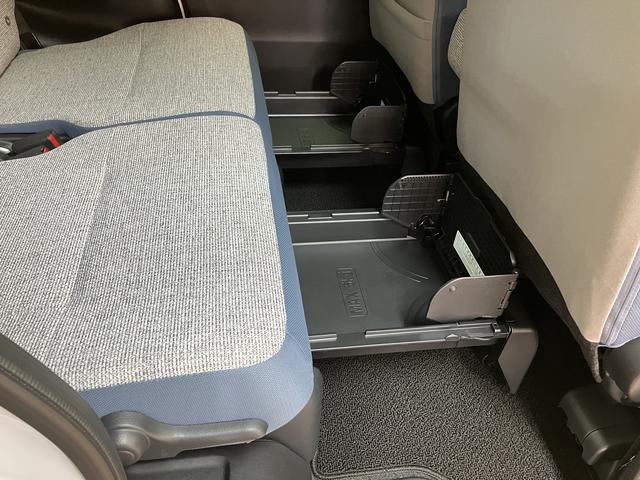 ムーヴキャンバスストライプスG 25年モデルナビ/バックカメラサポカーSワイド適合 NMZK−W75D純正ナビ バックカメラ対応 USB接続端子 電動パーキングブレーキ シートヒーター 両側オートスライドドア Pスタート ホッとカップホルダー キーフリー(大阪府)の中古車