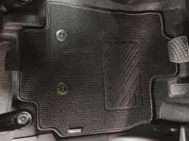 タントカスタムＲＳリミテッド／純正ナビ／ターボ／両側電動スライド／新車保証継承／純正ナビ／衝突軽減ブレーキ／ターボエンジン／両側電動スライドドア／シートヒーター／クルーズコントロール／ＥＴＣ／ＬＥＤヘッドライト・フォグ／電動Ｐブレーキ／スマートキー／オートエアコン／（大阪府）の中古車