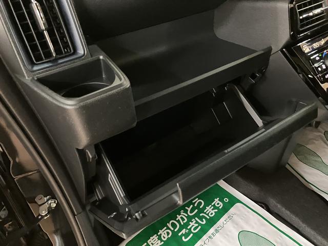 タントカスタムＸリミテッド　Ｒ７年式／ＡＣＣ／ＥＴＣ／走行２１ｋｍＡＣＣ　ＥＴＣ　スマートアシスト　バックカメラ　両側リヤパワースライドドア　プッシュボタンエンジンスタート　シートヒーター　ＬＥＤヘッドライト　アルミホイール　オートエアコン　オートライト（大阪府）の中古車