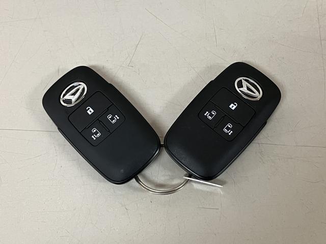 タントカスタムＸリミテッド　Ｒ７年式／ＡＣＣ／ＥＴＣ／走行２１ｋｍＡＣＣ　ＥＴＣ　スマートアシスト　バックカメラ　両側リヤパワースライドドア　プッシュボタンエンジンスタート　シートヒーター　ＬＥＤヘッドライト　アルミホイール　オートエアコン　オートライト（大阪府）の中古車