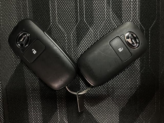 タフトGターボ ダーククロムベンチャー R7年式/ガラスルーフスカイフィールトップ アダプティブクルーズコントロール LEDヘッド/フォグ 運/助シートヒーター プッシュボタンスタート キーフリー 電動パーキングブレーキ バックカメラ 15インチアルミホイール(大阪府)の中古車