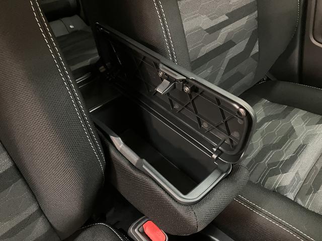 タフトGターボ ダーククロムベンチャー R7年式/ガラスルーフスカイフィールトップ アダプティブクルーズコントロール LEDヘッド/フォグ 運/助シートヒーター プッシュボタンスタート キーフリー 電動パーキングブレーキ バックカメラ 15インチアルミホイール(大阪府)の中古車