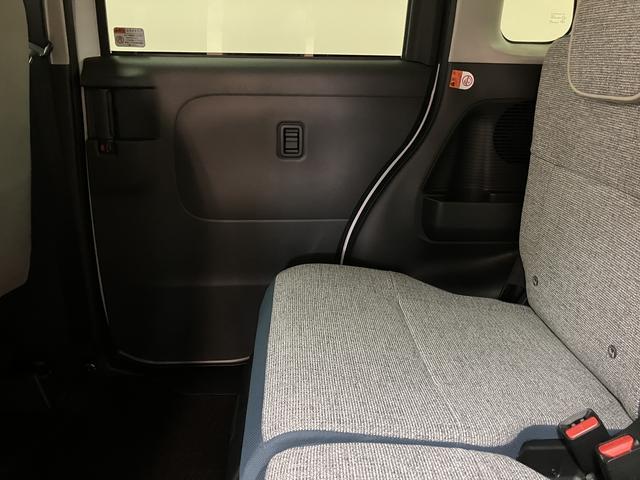 ムーヴキャンバスストライプスＧターボ　Ｒ７年式／ＡＣＣ／バックカメラ対応サポカーＳワイド適合　バックカメラ対応　ＵＳＢ接続端子　電動パーキングブレーキ　シートヒーター　両側オートスライドドア　Ｐスタート　全車速追従機能付ＡＣＣ　ホッとカップホルダー　キーフリー（大阪府）の中古車