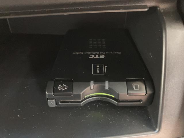 ムーヴカスタム　Ｘリミテッド／１年保証／ナビ／ドラレコ／ＥＴＣ／１年間走行距離無制限保証／純正ナビ／バックカメラ／前後ドラレコ／ＥＴＣ／スマートキー／オートエアコン／１４インチアルミ／ディスチャージヘッドランプ／運転席シートリフター／ワンセグＴＶ／（大阪府）の中古車