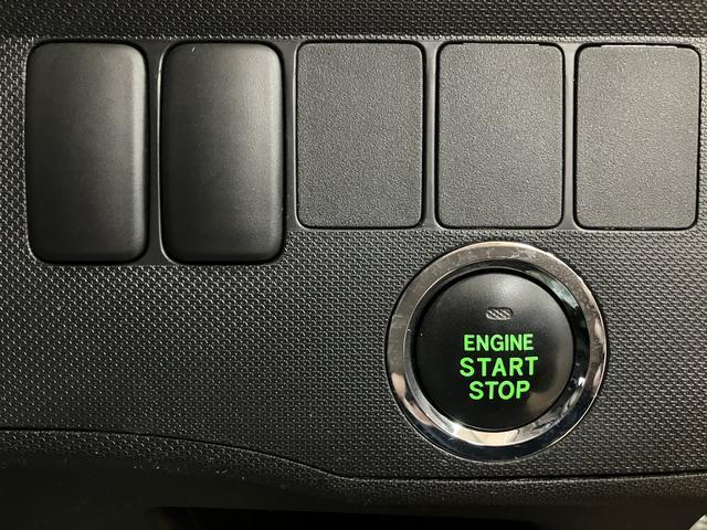 ムーヴカスタム　Ｘリミテッド／１年保証／ナビ／ドラレコ／ＥＴＣ／１年間走行距離無制限保証／純正ナビ／バックカメラ／前後ドラレコ／ＥＴＣ／スマートキー／オートエアコン／１４インチアルミ／ディスチャージヘッドランプ／運転席シートリフター／ワンセグＴＶ／（大阪府）の中古車