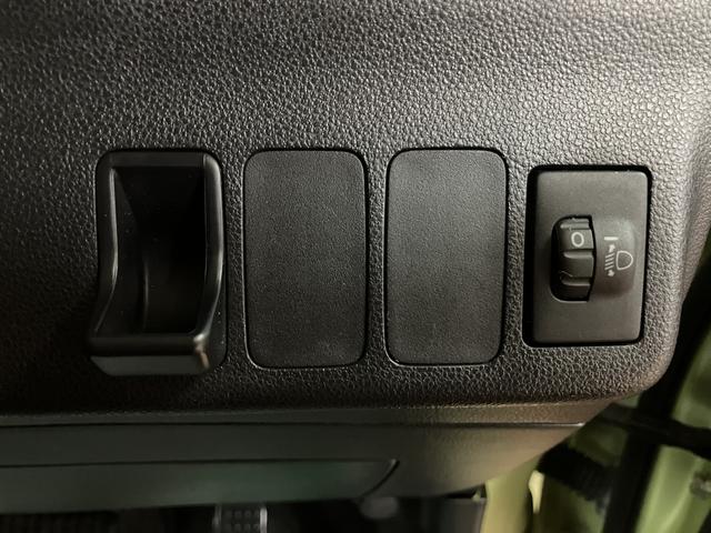 ミラココアココアＸ／走行１．５万キロ／車検整備渡し／１年保証付／走行１．５万キロ／車検整備渡し／１年間走行距離無制限保証／ナビ／ＥＴＣ／運転席シートリフター／チルトステアリング／革巻きステアリングホイール／ブラックインテリア／フォグランプ／オートエアコン／（大阪府）の中古車