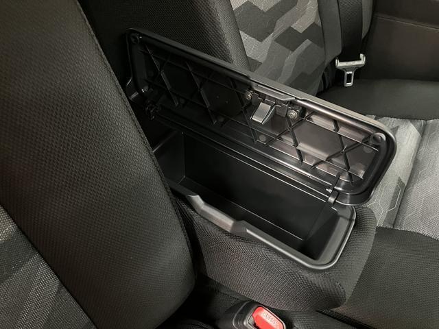 タントファンクロスターボリミテッド　Ｒ７／１３キロ／ナビ／Ｂカメラ新車保証／コーナーセンサー／ＥＴＣ／ナビ／バックカメラ／フルセグＴＶ／Ｂｌｕｅｔｏｏｔｈ／ＵＳＢ／衝突軽減ブレーキ／ＥＴＣ／前席シートヒーター／電動パーキングブレーキ／ブレーキホールド／ＬＥＤライト（大阪府）の中古車