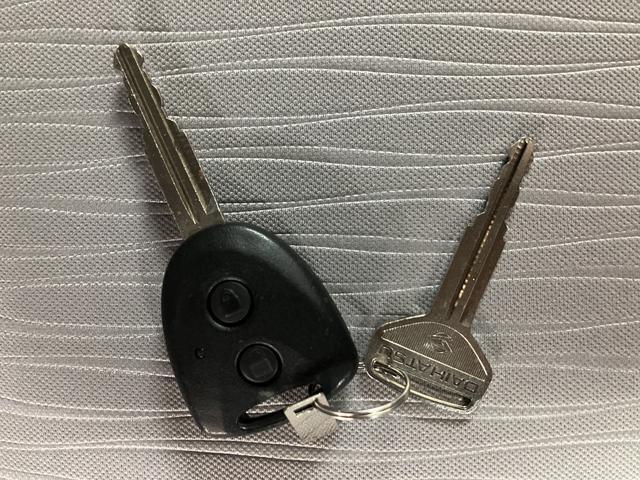 ミライースＸ　ＳＡIII／１年保証／ＣＤオーディオ／ＥＴＣ／ドラレコ／１年間走行距離無制限保証／走行４．２万キロ／ＣＤオーディオ／ＥＴＣ／コーナーセンサー／ＬＥＤヘッドライト／キーレスエントリー／ドライブレコーダー／衝突回避軽減ブレーキ／オートハイビーム／オートライト／（大阪府）の中古車