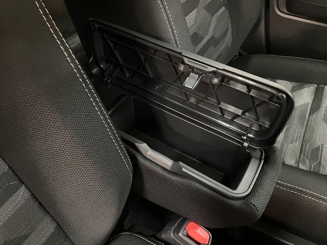 タフトＧ　ダーククロムベンチャー　Ｒ７年式／ＡＣＣ／ガラスルーフスカイフィールトップ　アダプティブクルーズコントロール　ＬＥＤヘッド／フォグ　運／助シートヒーター　プッシュボタンスタート　キーフリー　電動パーキングブレーキ　バックカメラ　１５インチアルミホイール（大阪府）の中古車