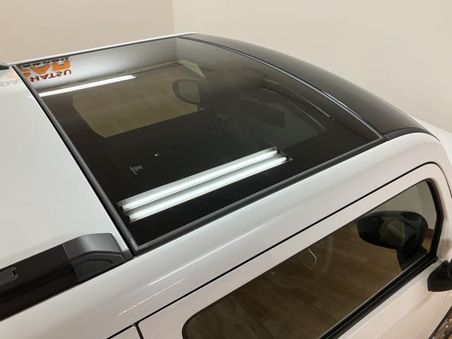 タフトＧ　ダーククロムベンチャー／Ｒ７年式／走行４Ｋｍ／クルコンＲ７年式／走行４Ｋｍ／バックカメラ対応車／ステアリングスイッチ／クルーズコントロール／前席シートヒーター／電動パーキングブレーキ／ＬＥＤヘッドライト・フォグランプ／アルミ／オートエアコン／キーフリー（大阪府）の中古車