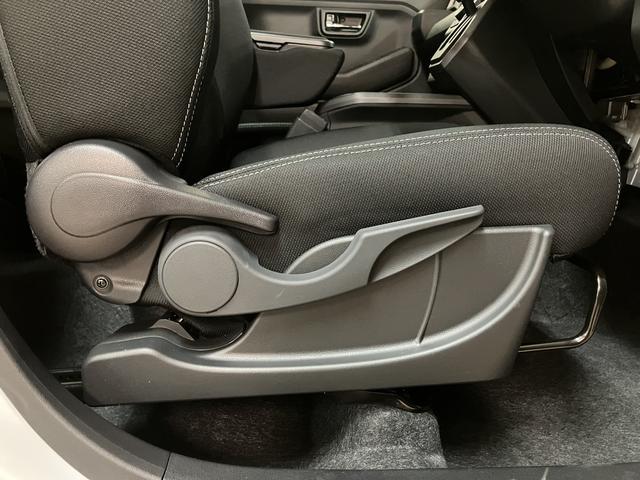 タフトＧ　ダーククロムベンチャー／Ｒ７年式／走行４Ｋｍ／クルコンＲ７年式／走行４Ｋｍ／バックカメラ対応車／ステアリングスイッチ／クルーズコントロール／前席シートヒーター／電動パーキングブレーキ／ＬＥＤヘッドライト・フォグランプ／アルミ／オートエアコン／キーフリー（大阪府）の中古車