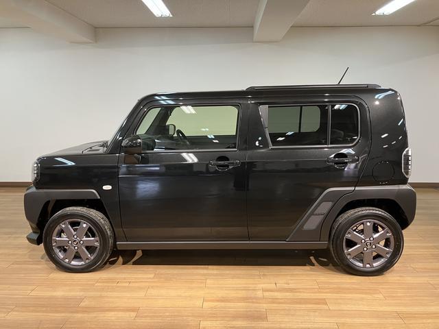 タフトＧ　ダーククロムベンチャー／Ｒ７年式／走行５Ｋｍ／クルコンＲ７年式／走行５Ｋｍ／バックカメラ対応車／ステアリングスイッチ／クルーズコントロール／前席シートヒーター／電動パーキングブレーキ／ＬＥＤヘッドライト・フォグランプ／アルミ／オートエアコン／キーフリー（大阪府）の中古車