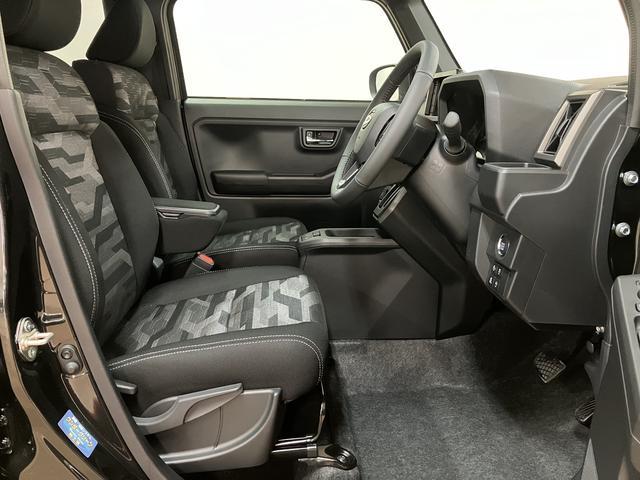 タフトＧ　ダーククロムベンチャー／Ｒ７年式／走行５Ｋｍ／クルコンＲ７年式／走行５Ｋｍ／バックカメラ対応車／ステアリングスイッチ／クルーズコントロール／前席シートヒーター／電動パーキングブレーキ／ＬＥＤヘッドライト・フォグランプ／アルミ／オートエアコン／キーフリー（大阪府）の中古車