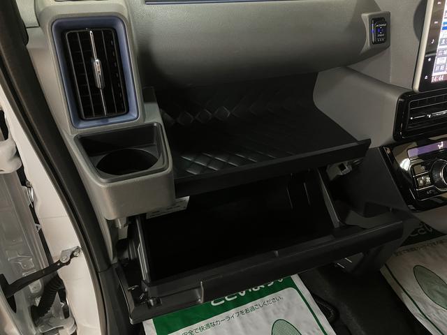 タントカスタムＲＳ／９インチナビ／クルコン／両側電スラ／パノラマ／１年間走行距離無制限保証／走行３．１万キロ／９インチナビ／ＢＬＵＥＴＯＯＴＨ／ＵＳＢ／パノラマカメラ／クルーズコントロール／前後ドラレコ／ＥＴＣ／両側電動スライドドア／スマートキー／ターボ車／（大阪府）の中古車