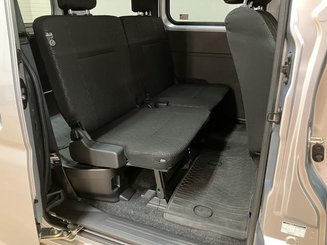 ハイゼットカーゴクルーズターボ CVT プッシュボタンスタート エコアイドルターボエンジン CVT オーディオレス LEDルームランプ LEDヘッドランプ オートライト プッシュボタンスタート キーフリーシステム コーナーセンサー エコアイドル 電動格納ミラー(大阪府)の中古車