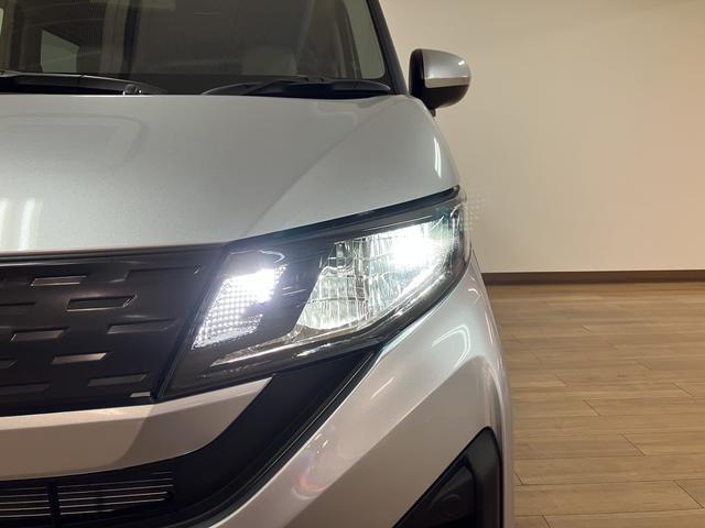 ムーヴX/R7年式/走行15Km/片側パワスラ/LEDヘッドライトR7年式/走行15Km/届出済未使用車/片側パワースライドドア/LEDヘッドライト/アルミホイール/オートエアコン/キーフリー/電動格納ミラー/クリアランスソナー/オートライト/運転席シートリフター(大阪府)の中古車