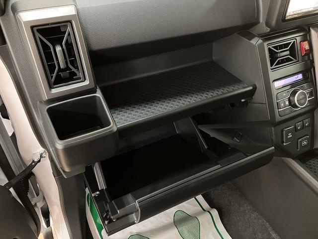 タフトＧ　ダーククロムベンチャー　令和７年式届出済未使用車／ナビ令和７年式届出済未使用車　新品ナビゲーション　バックカメラ　ＬＥＤヘッドライト　スマートキー　プッシュスタート　シートヒーター　スカイフィールトップ　ダイハツ認定中古車（大阪府）の中古車