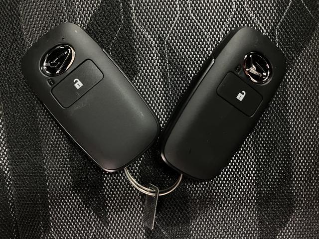 タフトＧ　ダーククロムベンチャー　令和７年式届出済未使用車／ナビ令和７年式届出済未使用車　新品ナビゲーション　バックカメラ　ＬＥＤヘッドライト　スマートキー　プッシュスタート　シートヒーター　スカイフィールトップ　ダイハツ認定中古車（大阪府）の中古車