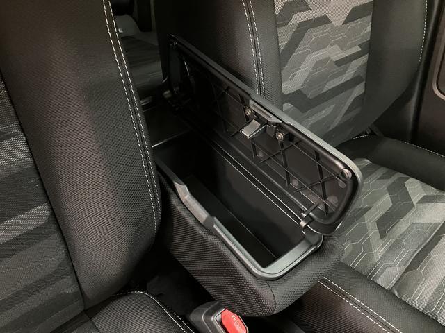 タフトＧ　ダーククロムベンチャー　Ｒ７／クルコン／ナビ／Ｂカメラスカイルーフ／Ｒ７年／新車保証／走行５キロ／クルコン／コーナーセンサーナビ／バックカメラ／フルセグＴＶ／Ｂｌｕｅｔｏｏｔｈ／ＵＳＢ／電動パーキングブレーキ・ブレーキホールド／ＬＥＤライト／キーフリー／（大阪府）の中古車