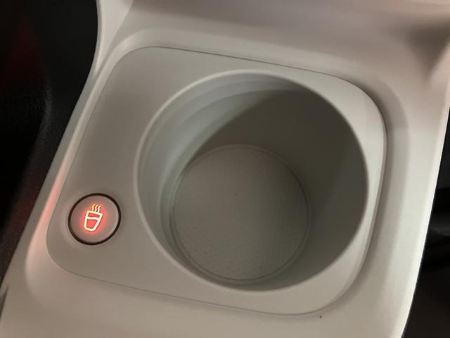 ムーヴキャンバスストライプスＧ／令和７年式／純正７インチナビ／バックカメラ新車保証継承／走行８ｋｍ／純正７インチナビ／バックカメラ／両側パワースライドドア／ＬＥＤヘッドライト・フォグランプ／前席シートヒーター／ホットカップホルダー／オートエアコン／キーフリー／ＵＳＢソケット（大阪府）の中古車