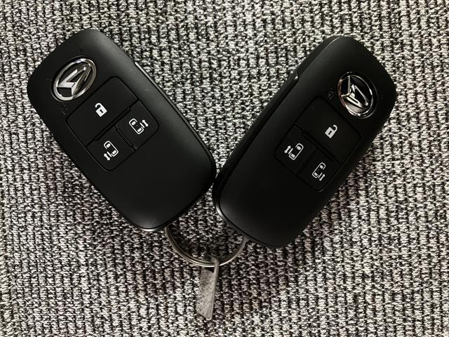 ムーヴキャンバスストライプスＧ／令和７年式／純正７インチナビ／バックカメラ新車保証継承／走行８ｋｍ／純正７インチナビ／バックカメラ／両側パワースライドドア／ＬＥＤヘッドライト・フォグランプ／前席シートヒーター／ホットカップホルダー／オートエアコン／キーフリー／ＵＳＢソケット（大阪府）の中古車