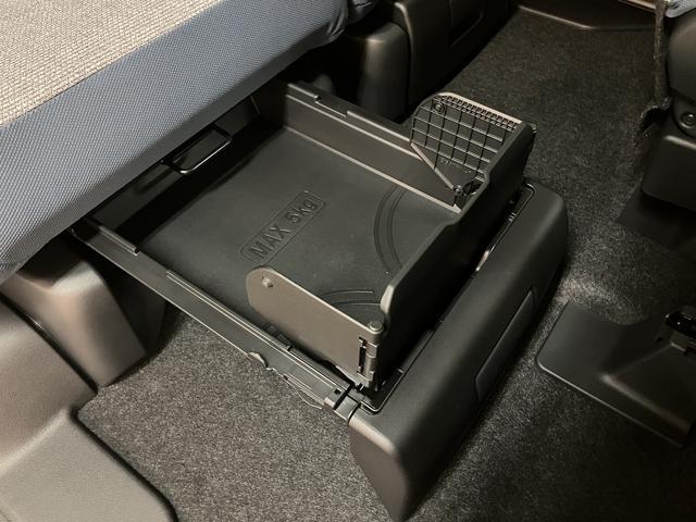 ムーヴキャンバスストライプスＧ　Ｒ７年式／メモリーナビ／バックカメラ対応走行無制限１年保証　純正ナビ　両側電動スライドドア　バックカメラ対応　前後コーナーセンサー　前席シートヒーター　ホッとカップホルダー　オートマチックハイビーム　ＬＥＤヘッドライト　スマートキー（大阪府）の中古車