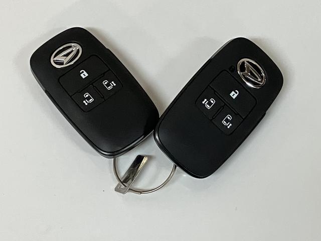 ムーヴキャンバスストライプスＧ　Ｒ７年式／メモリーナビ／バックカメラ対応走行無制限１年保証　純正ナビ　両側電動スライドドア　バックカメラ対応　前後コーナーセンサー　前席シートヒーター　ホッとカップホルダー　オートマチックハイビーム　ＬＥＤヘッドライト　スマートキー（大阪府）の中古車