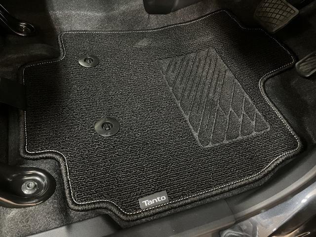 タントカスタムRSリミテッド/届出済み未使用車/純正ナビ付/LED新車保証継承/衝突軽減ブレーキ/届出済み未使用車/純正ナビ/Bluetooth/フルセグTV/バックカメラ/クルーズコントロール/シートヒーター/電動パーキングブレーキ/LEDヘッドライト・フォグ/(大阪府)の中古車