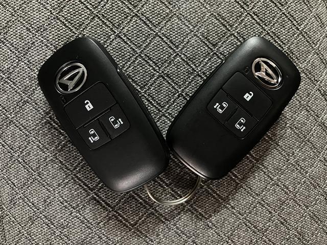 タントXリミテッド R7年式/両側電動スライドドア/Bカメラ対応サポカーSワイド適合 ミラクルオープンドア Bカメラ 両側オートスライドドア Pスタート コーナーセンサー シートヒーター ステアリングスイッチ USB接続端子 キーフリー(大阪府)の中古車