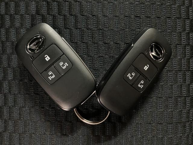 タントカスタムＲＳリミテッド　ターボ車／純正ナビ／バックカメラ純正ナビ（ＮＭＺＫ−Ｗ７５ＤＥ）／ＣＤ／ＤＶＤ／Ｂｌｕｅｔｏｏｔｈ／バックカメラ／ＥＴＣ／アダプティブクルーズコントロール／シートヒーター／両側パワースライドドア／ＬＥＤヘッドライト／ターボ車／（大阪府）の中古車