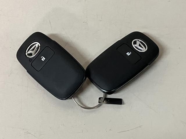 タフトGターボ ダーククロムベンチャー R7年式/バックカメラスカイフィールトップ アダプティブクルーズコントロール LEDヘッド/フォグ 運/助シートヒーター プッシュボタンスタート キーフリー 電動パーキングブレーキ バックカメラ 15インチアルミホイール(大阪府)の中古車