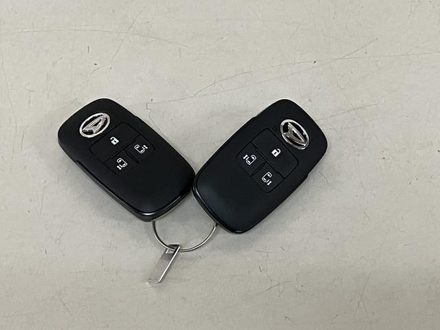 タントカスタムＸリミテッド／Ｒ７年式！走行６ｋｍ！２５年モデルナビＲ７年式／走行６ｋｍ／２５年モデルナビ／バックカメラ／ステアリングスイッチ／クルーズコントロール、／ＥＴＣ／前席シートヒーター／電動パーキングブレーキ／両側パワースライドドアＬＥＤヘッドライト・フォグ（大阪府）の中古車